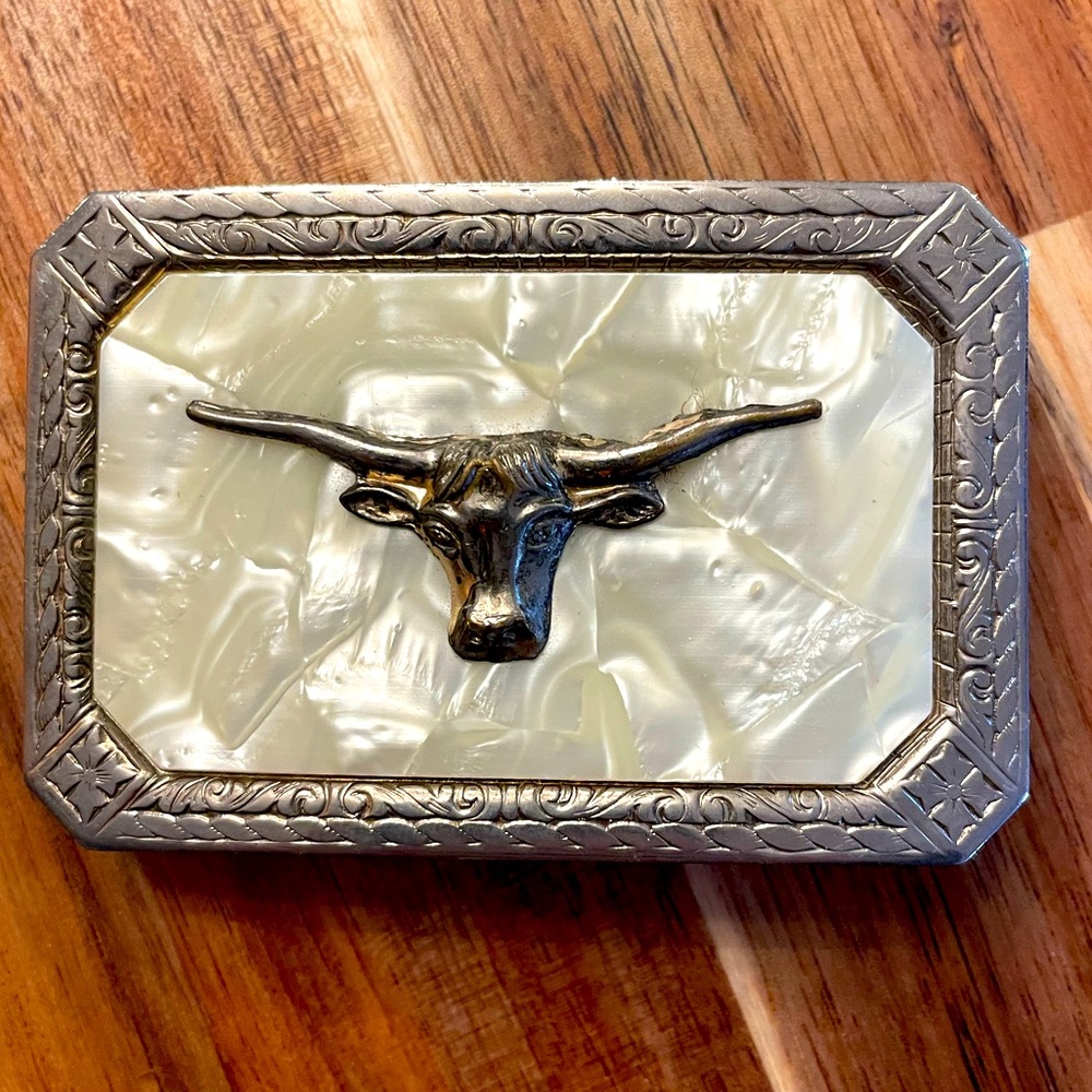 Steer buckle
